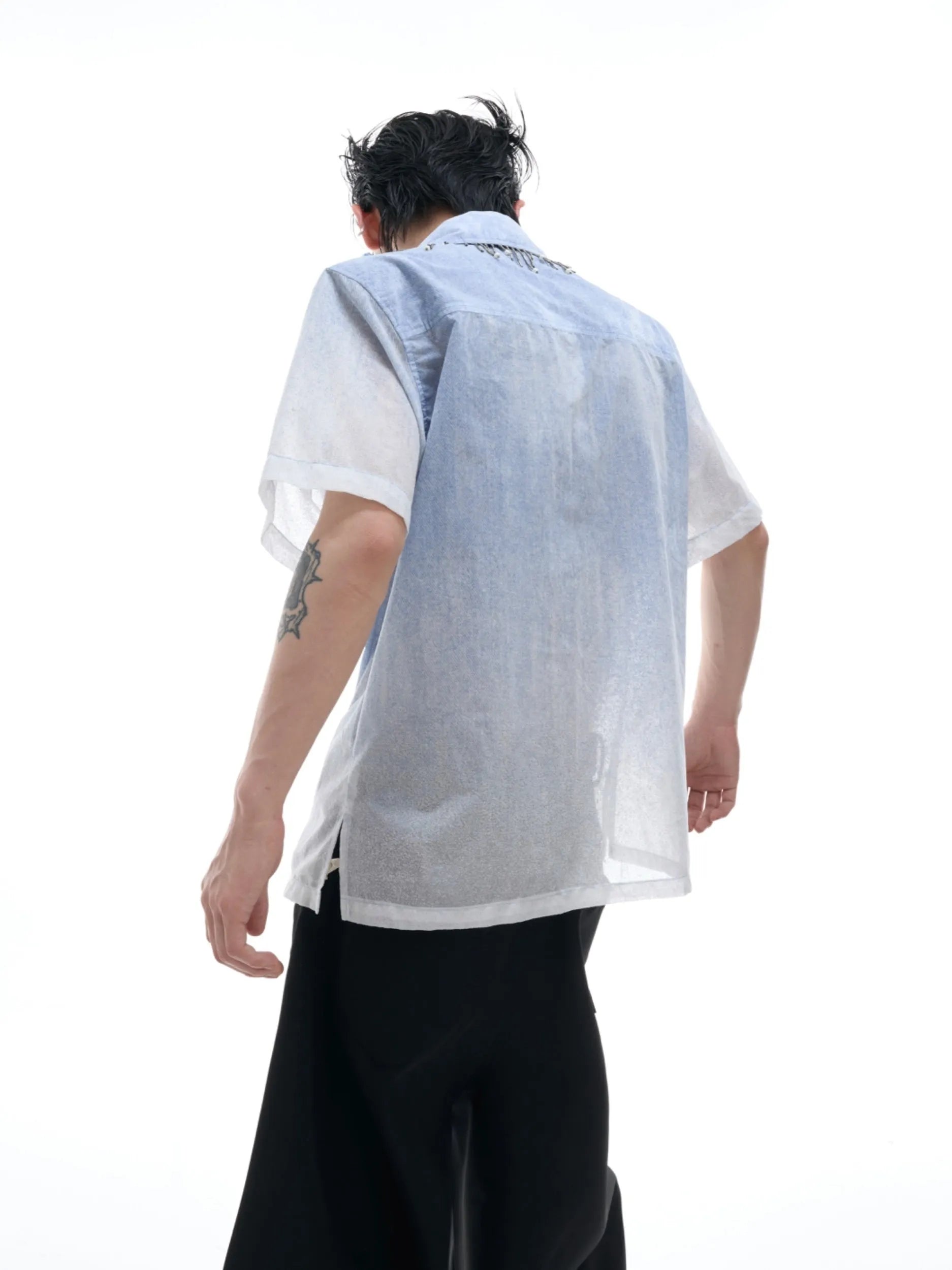 Blue and white gradient colour block men's loose fit short sleeve shirt