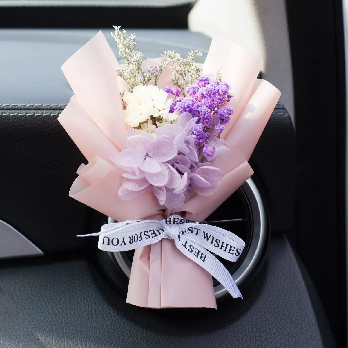 Handmade dried flower car air freshener ornament with scented slice on car vent