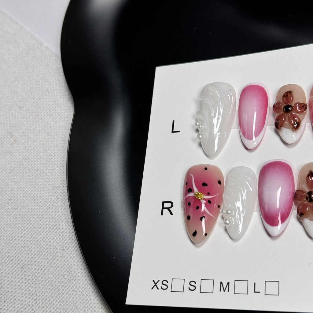 Hand-painted three-dimensional carved nail beauty patches in candy colours for almond-shaped nails