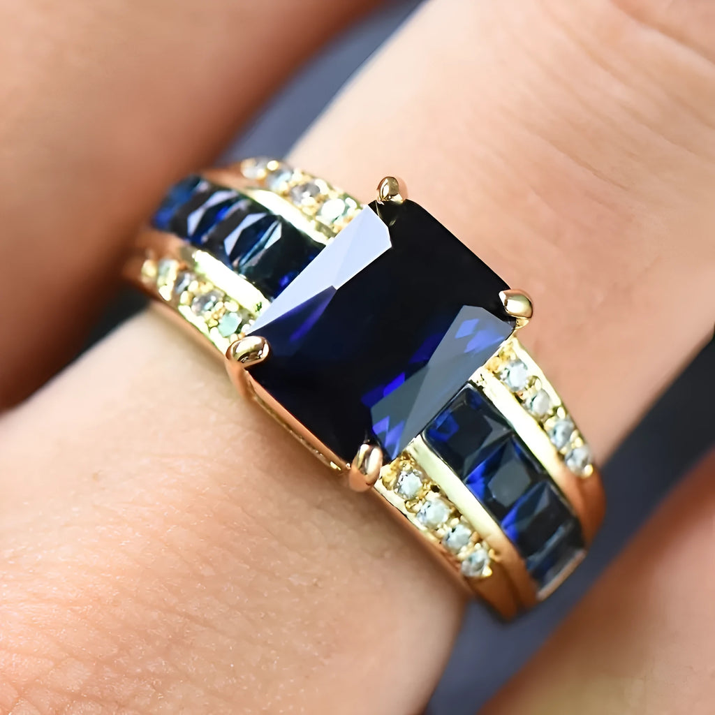 Fashion personalised zinc alloy ring with diamond treatment in sunflower blue or square zircon designs
