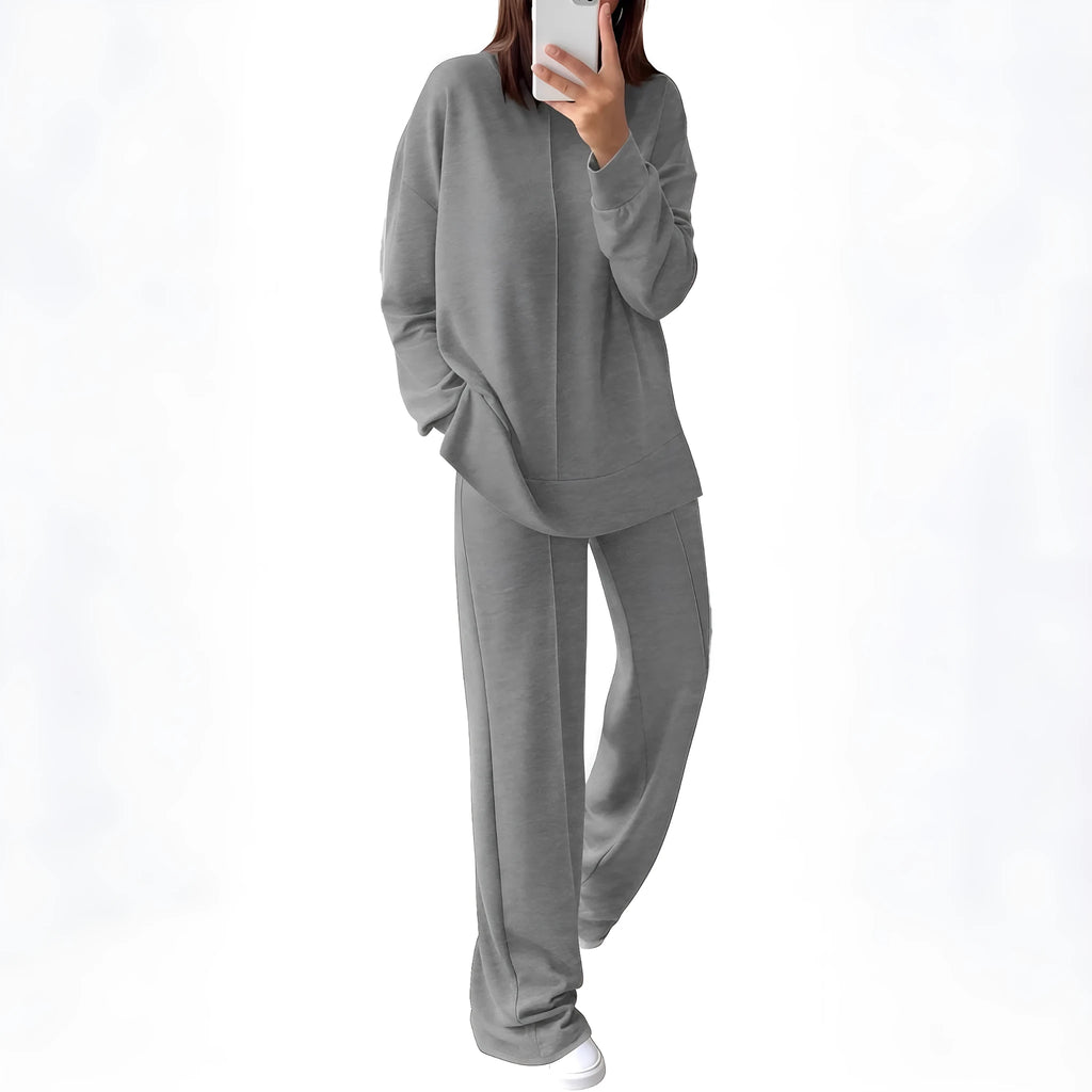 Women's polyester long-sleeve jogging suit in green with matching trousers