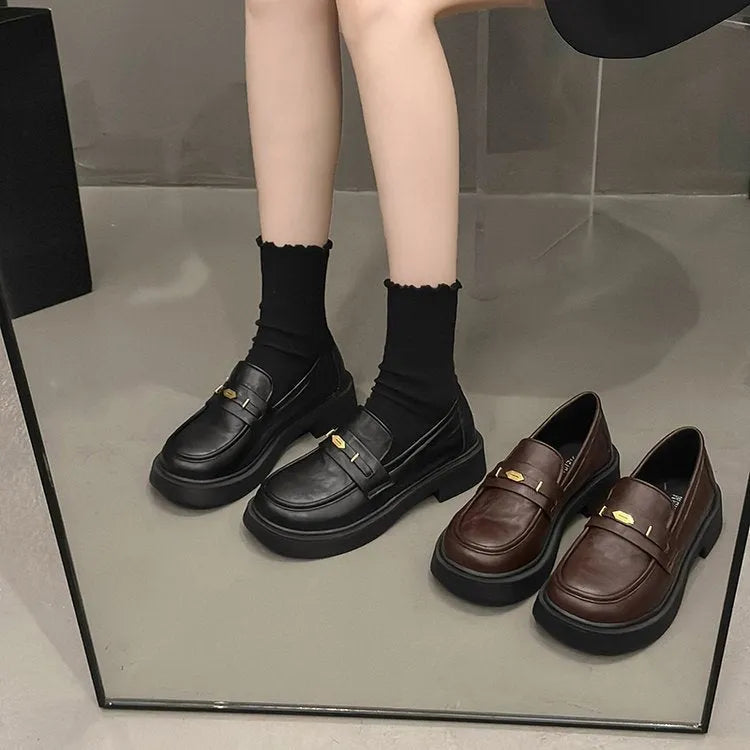 Women's small leather shoes, round toe, mid heel 3-5cm, microfiber upper, black colour