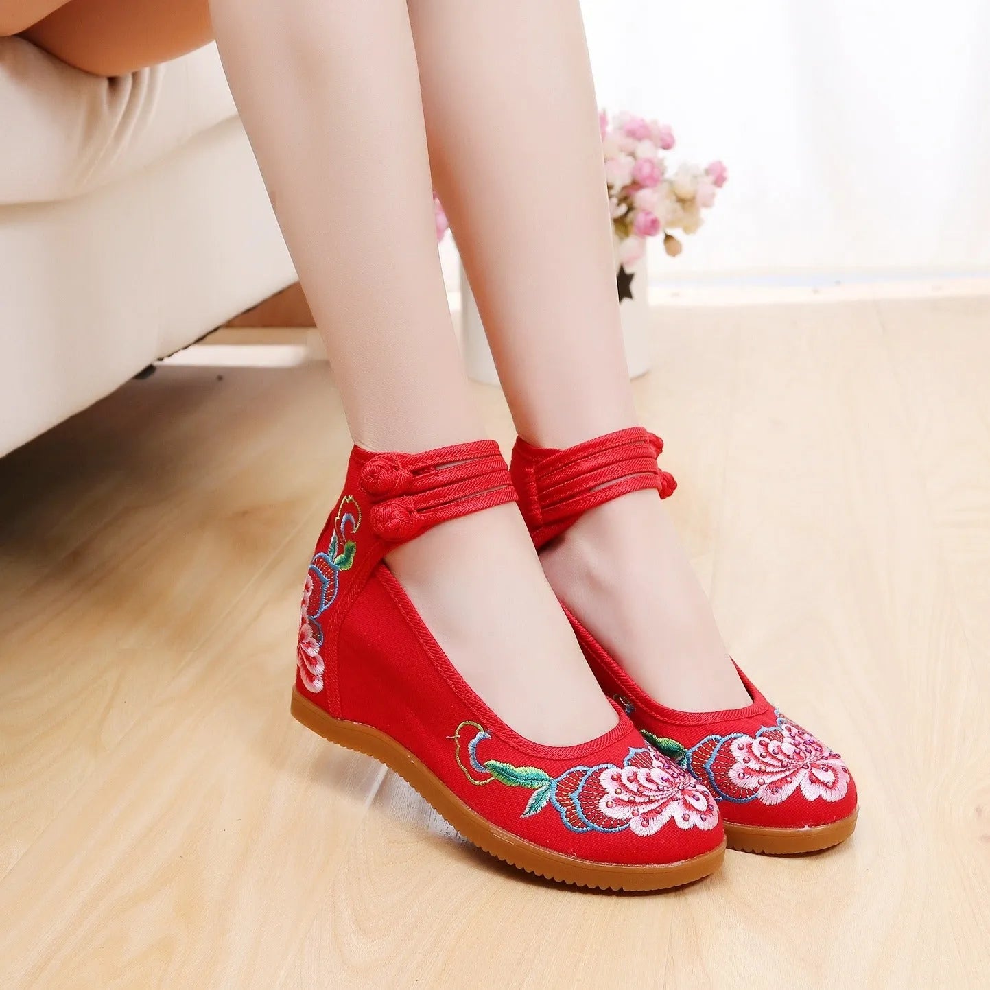 Women's canvas high heels with ethnic pattern, rhinestone detail, and double buckle in beige colour