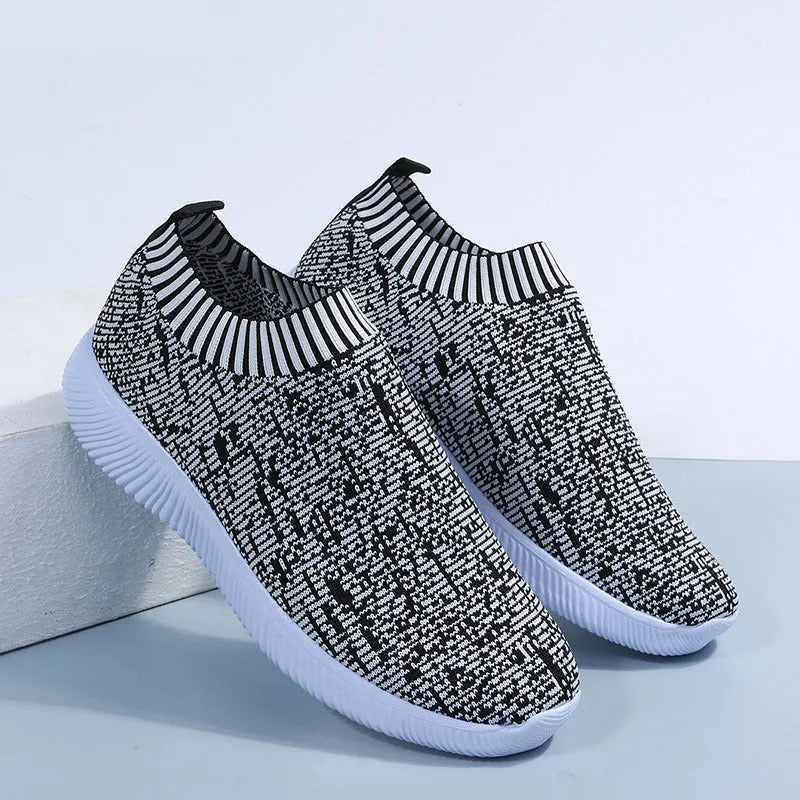 Unisex stripe knit sock shoes flat sneakers in white grey flower colour low top EVA sole
