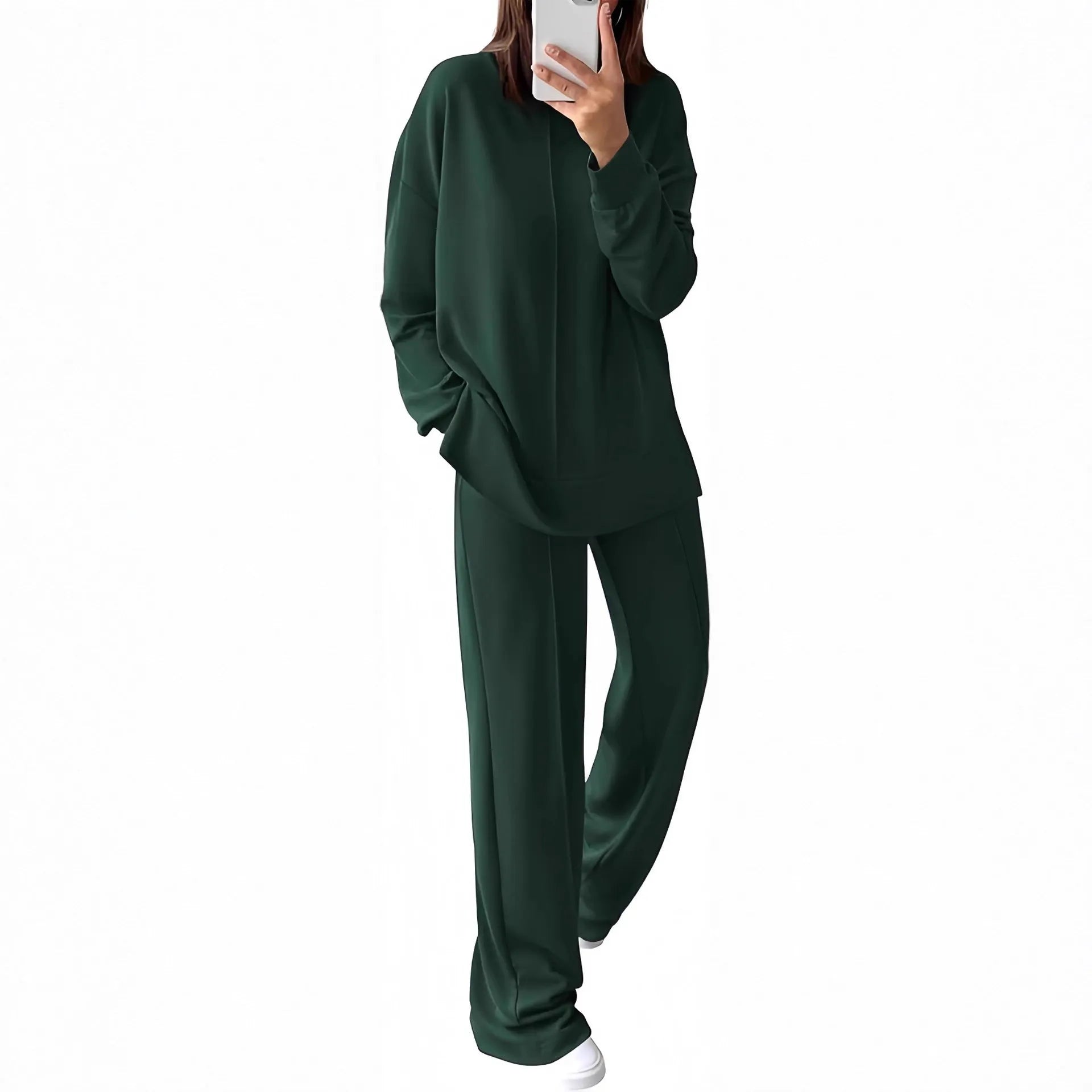 Women's polyester long-sleeve jogging suit in green with matching trousers