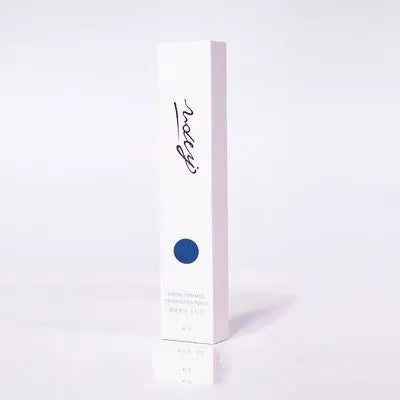 Single water-soluble underglaze colour pencil in blue for pottery drawing