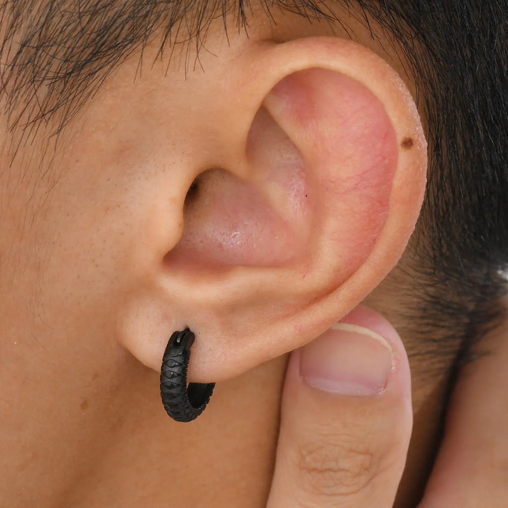 Stainless steel snake pattern earrings in black colour for hip hop alternative jewellery