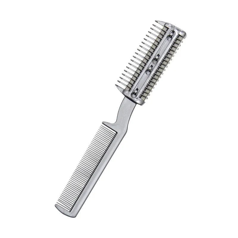 Plastic hair cleaning comb for dogs and cats with a free blade in blister packaging.