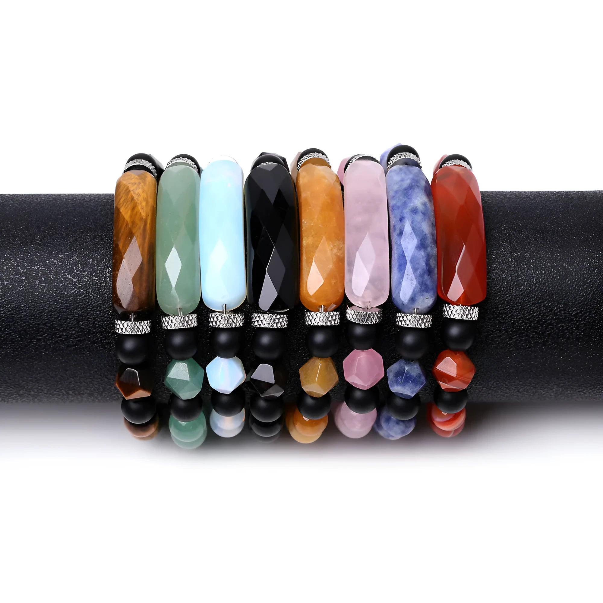 Black agate bracelet with diamond-shaped geometric cut and fan pattern detailing