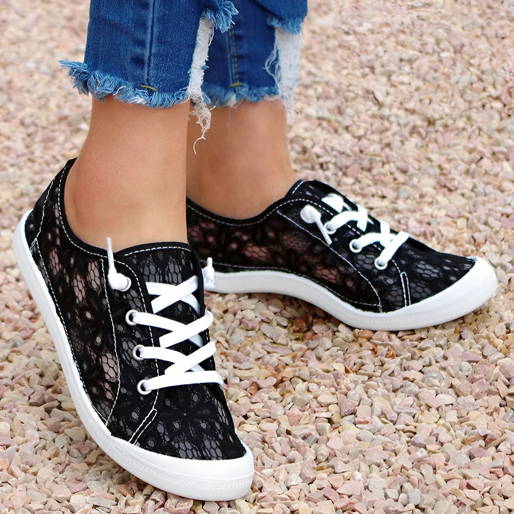 Women's breathable mesh lace flats shoes in beige with round toe and front lacing