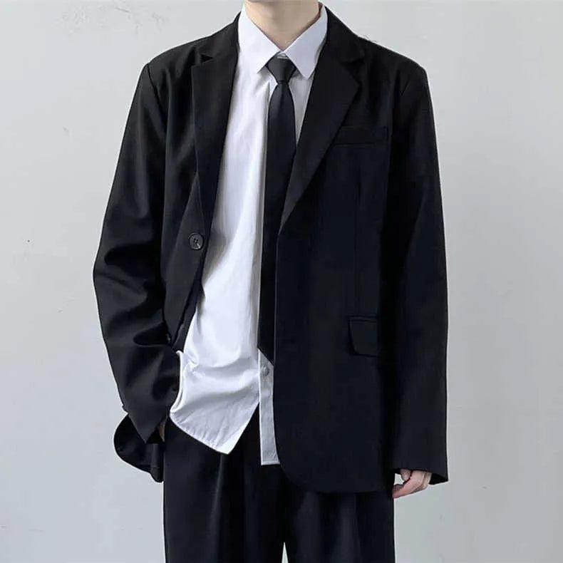 Plus size men's college style suit set with coat, trousers, shirt and tie in loose fit