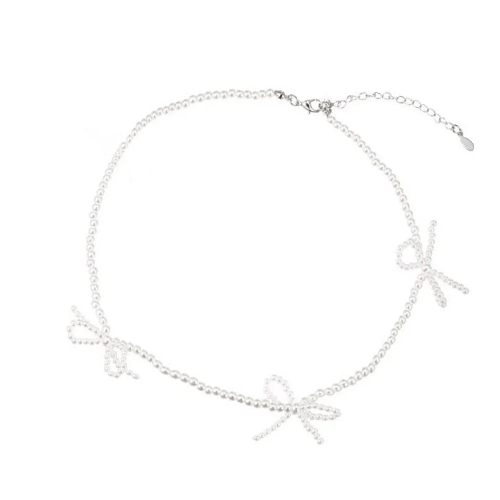 Women's sweet bow pearl necklace with geometric design on adjustable 31-40cm chain