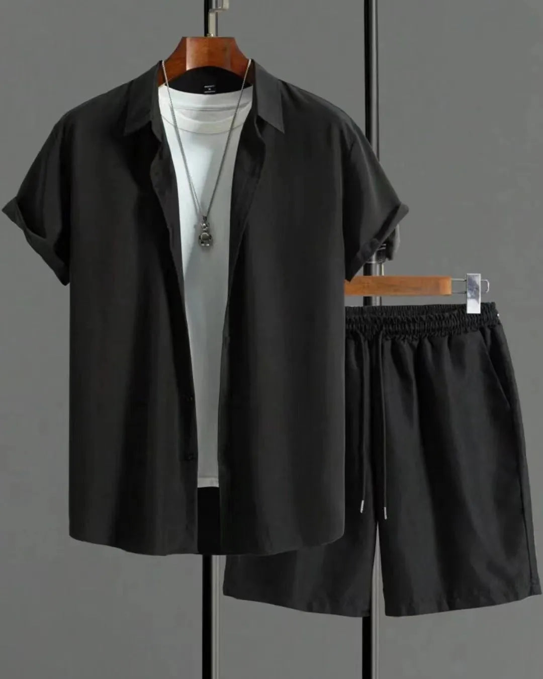 Men's jacquard pattern short sleeve shirt and matching shorts suit set in neutral colour