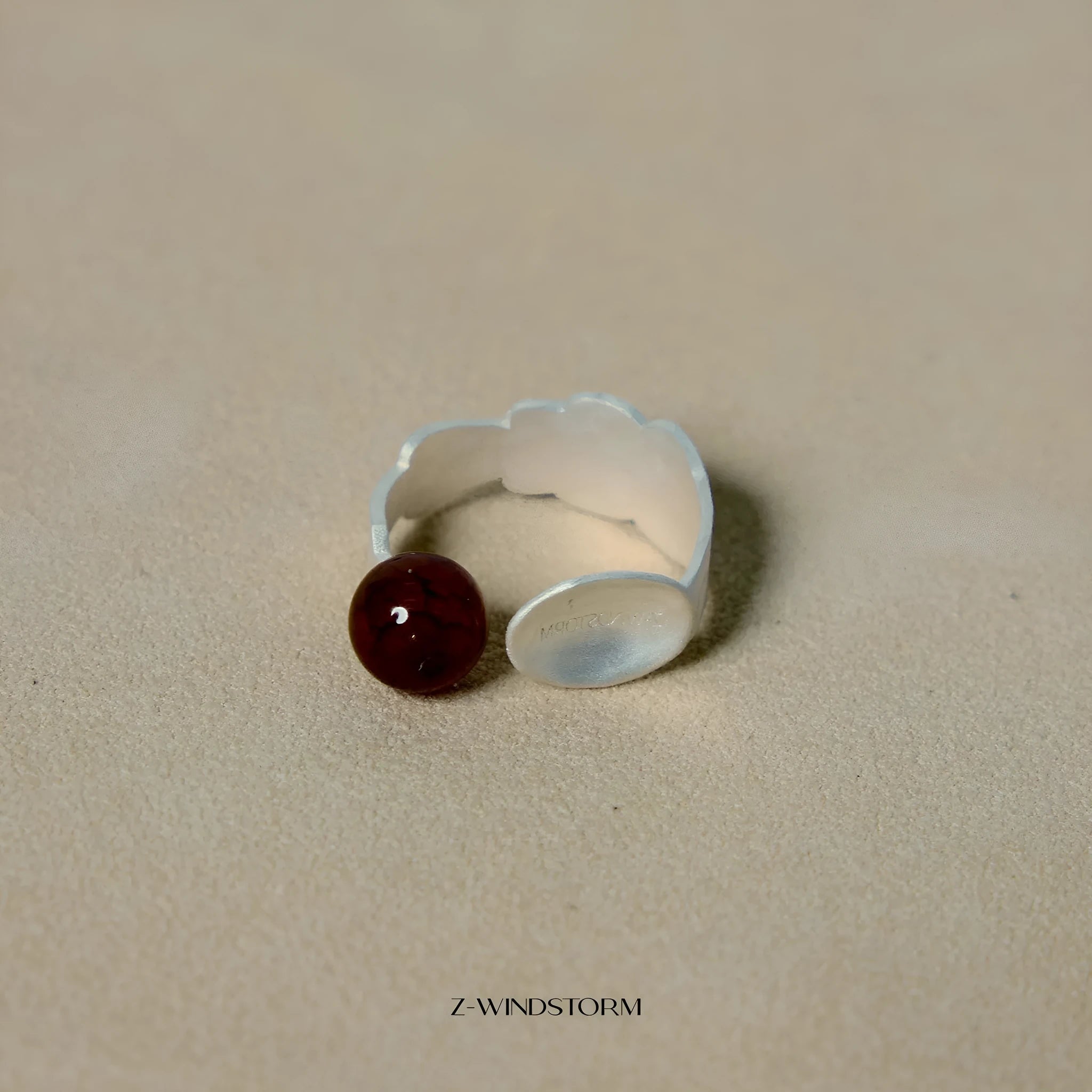 Small round spoon stewed pork design ring and bracelet set with electroplated alloy construction