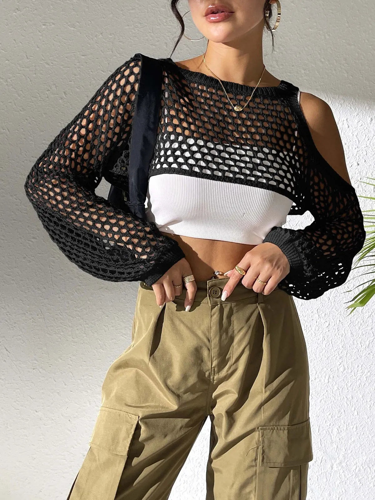 Mesh beach shirt with navel hollowed design in polypropylene fabric, available in six colours