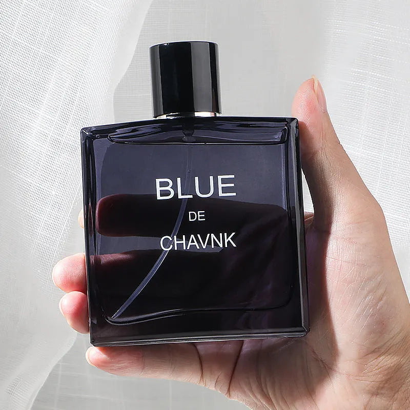 Men's perfume bottle with light woody fragrance, sandalwood and cedar notes, 100ml, black colour option