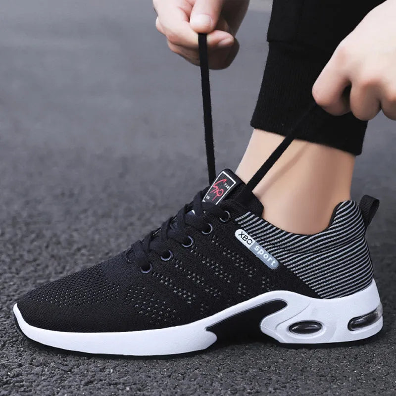 Men's breathable mesh lace-up running sneakers with striped design in black blue colour option