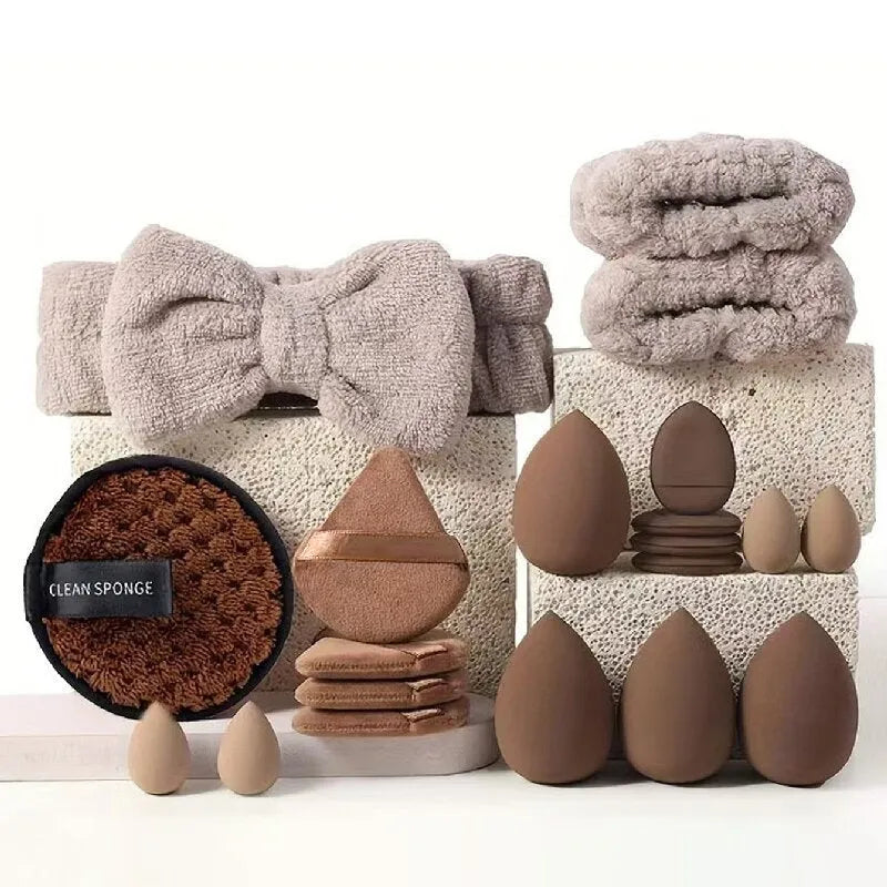 Hydrophilic non-latex beauty brush set with face washing and makeup application tools in brown, pink, or purple colours