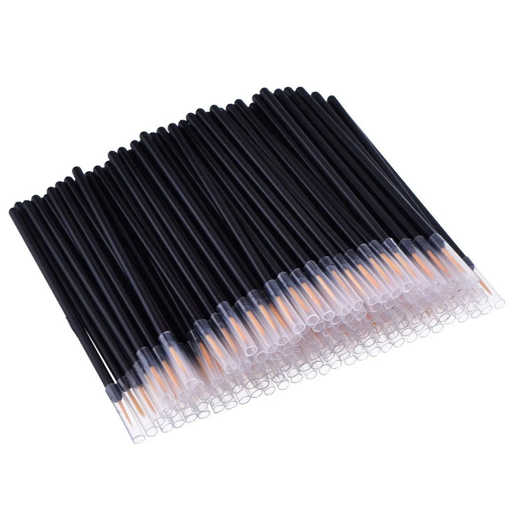 Pack of 100 black disposable eyeliner brushes with fine tips and plastic sleeves