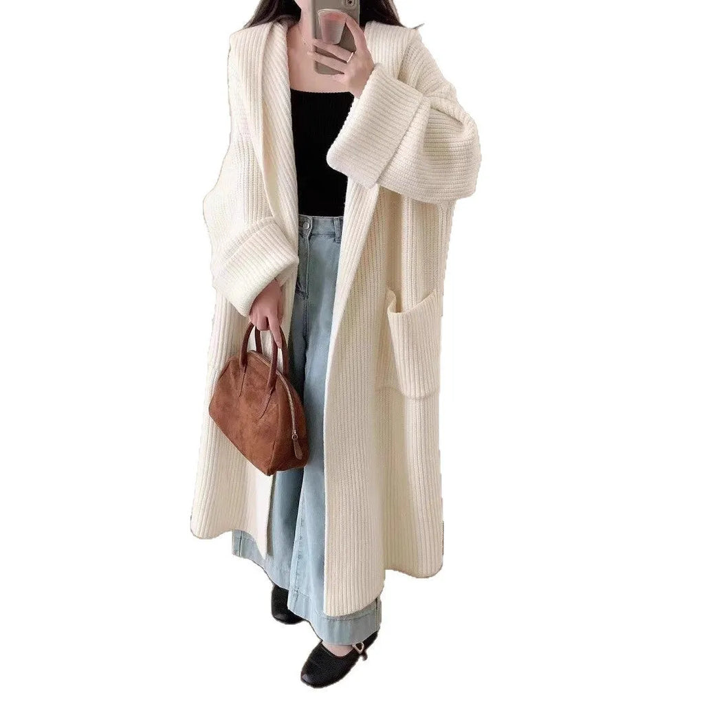 Loose hooded sweatshirt cardigan coat with raglan sleeves in acrylic fibre
