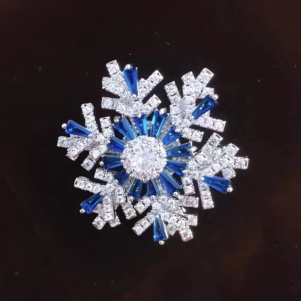 Luxury spinning snowflake brooch in alloy with diamond treatment, rotating silver snow crystal white, women's pin