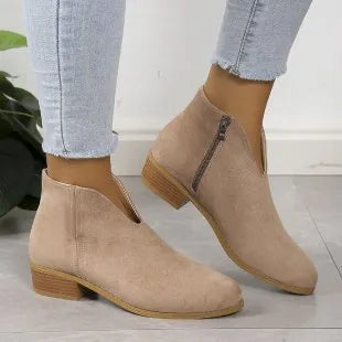 V Cut Chelsea women's chunky heel pointed ankle boots in solid colour with side zipper