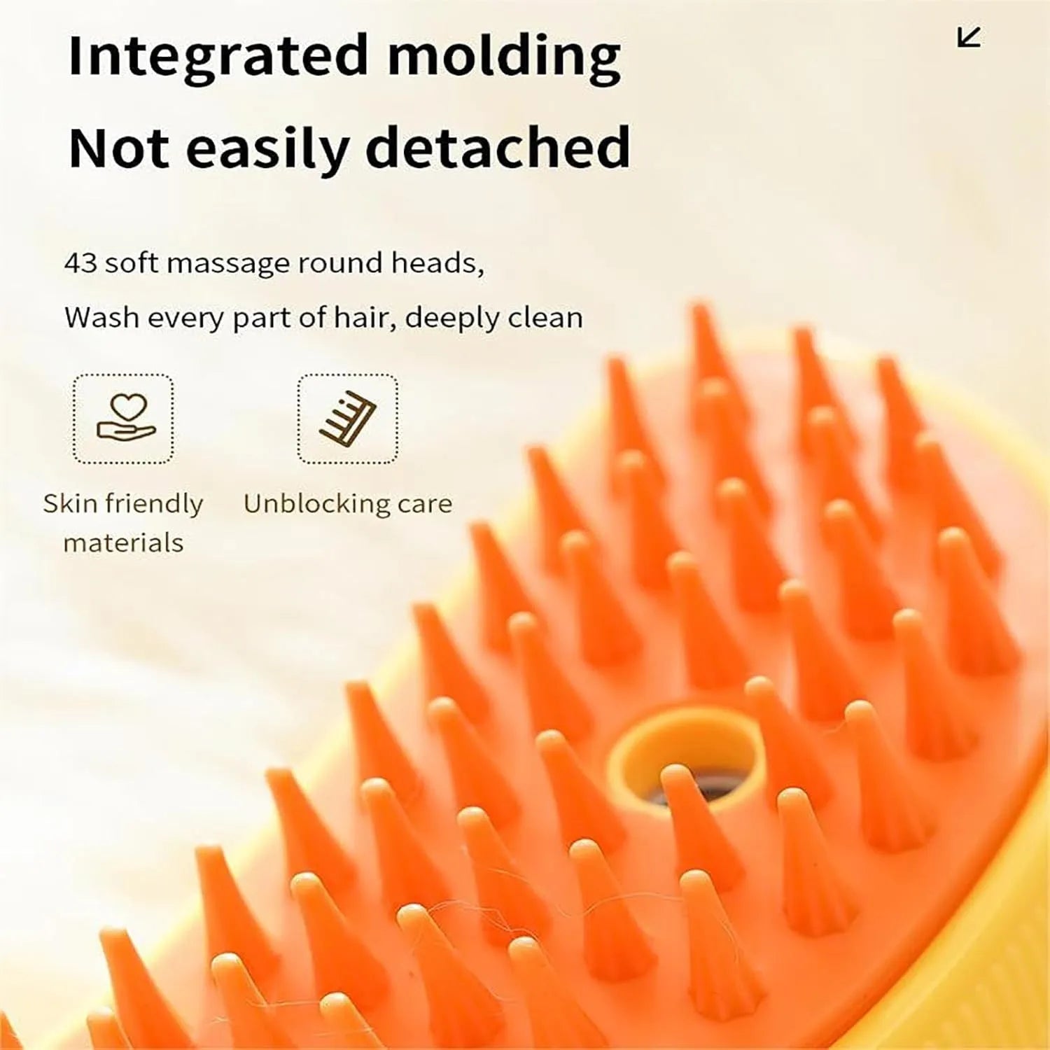 Rechargeable cat steam brush with silicone construction and cat paw-shaped teeth in green or yellow colours