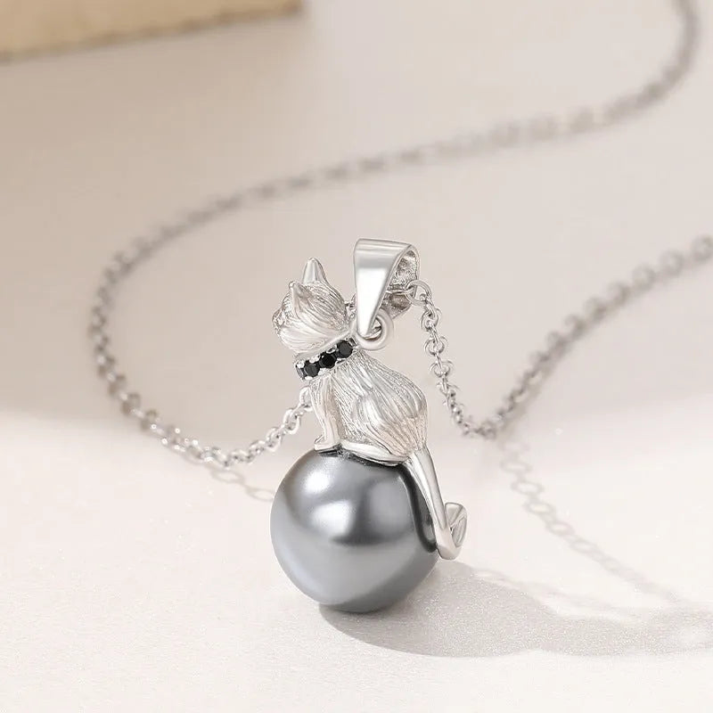 Sterling silver cat pendant necklace with detailed silhouette on 38-45cm chain