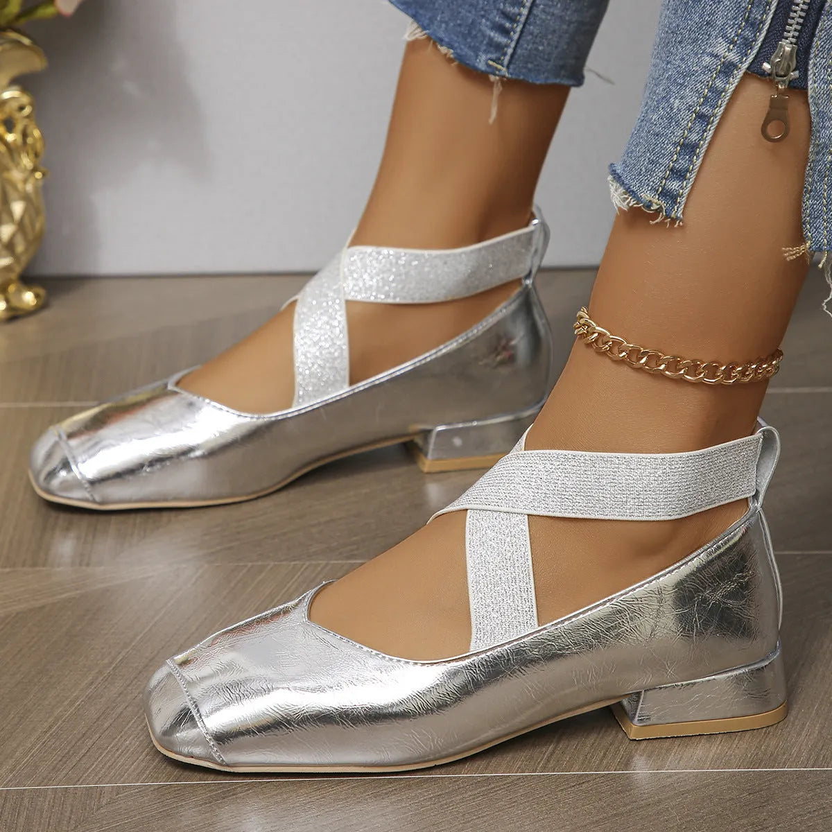 Slip-on French evening pumps with skirt, low heel, square toe, artificial PU upper, available in black