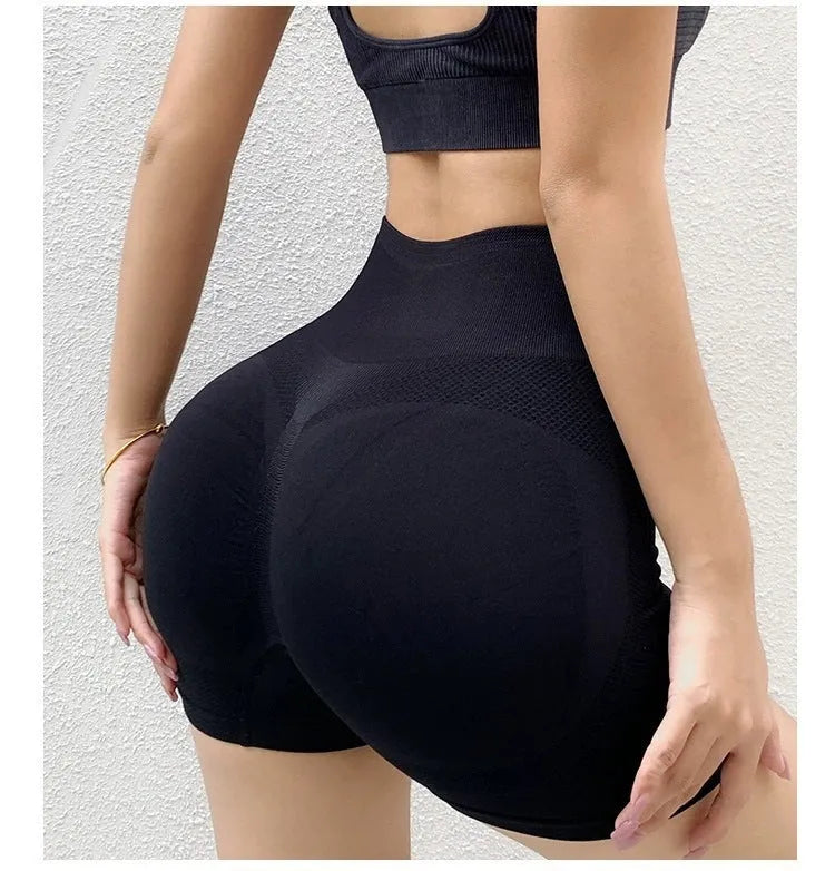 Women's high-waist yoga shorts with honey hip design in quick-drying nylon fabric