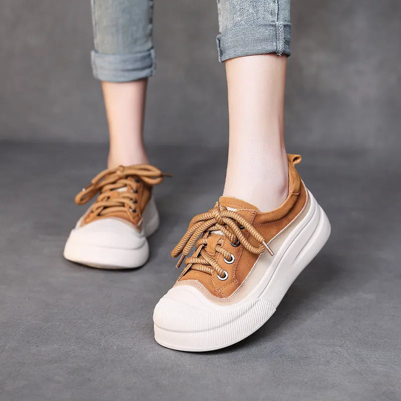 Women's full grain cow leather lace-up casual shoes with round toe in yellow or cameo brown colour