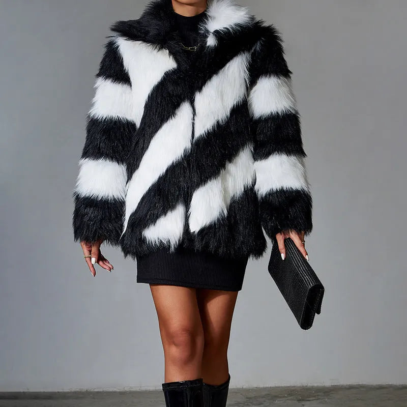 Faux fur coat with contrast colour lapel and removable fur collar in picture colour