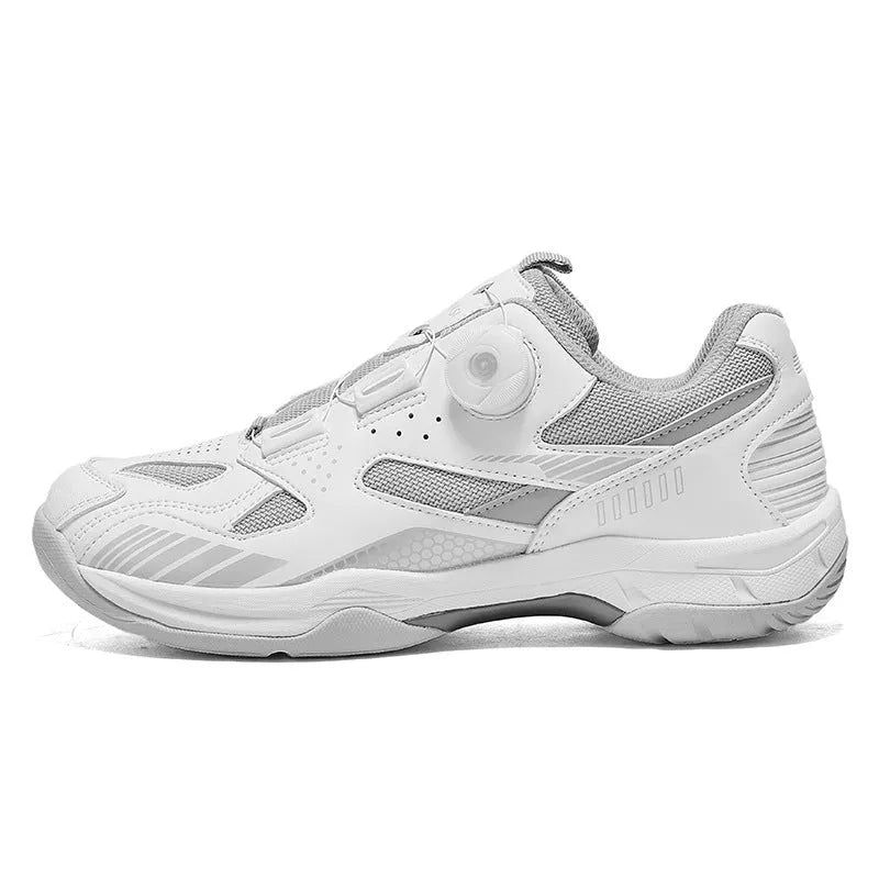 Fashion Personality casual sneaker in yellow with flat heel and round toe.