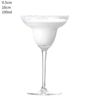 Transparent lead-free glass cocktail glass with seamless flat base and satin-board wall design