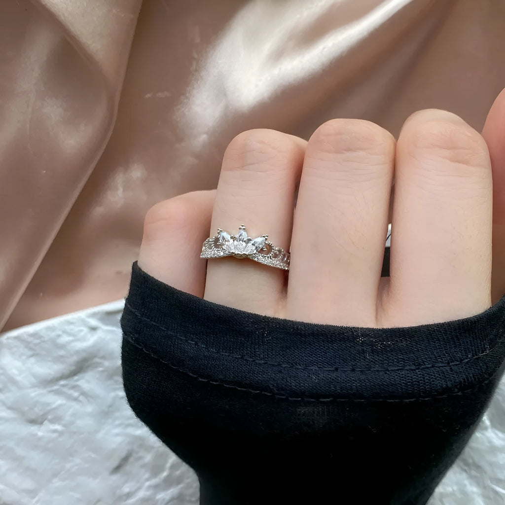 Sterling silver crown fashion OL women's ring with electroplated finish in size No 7