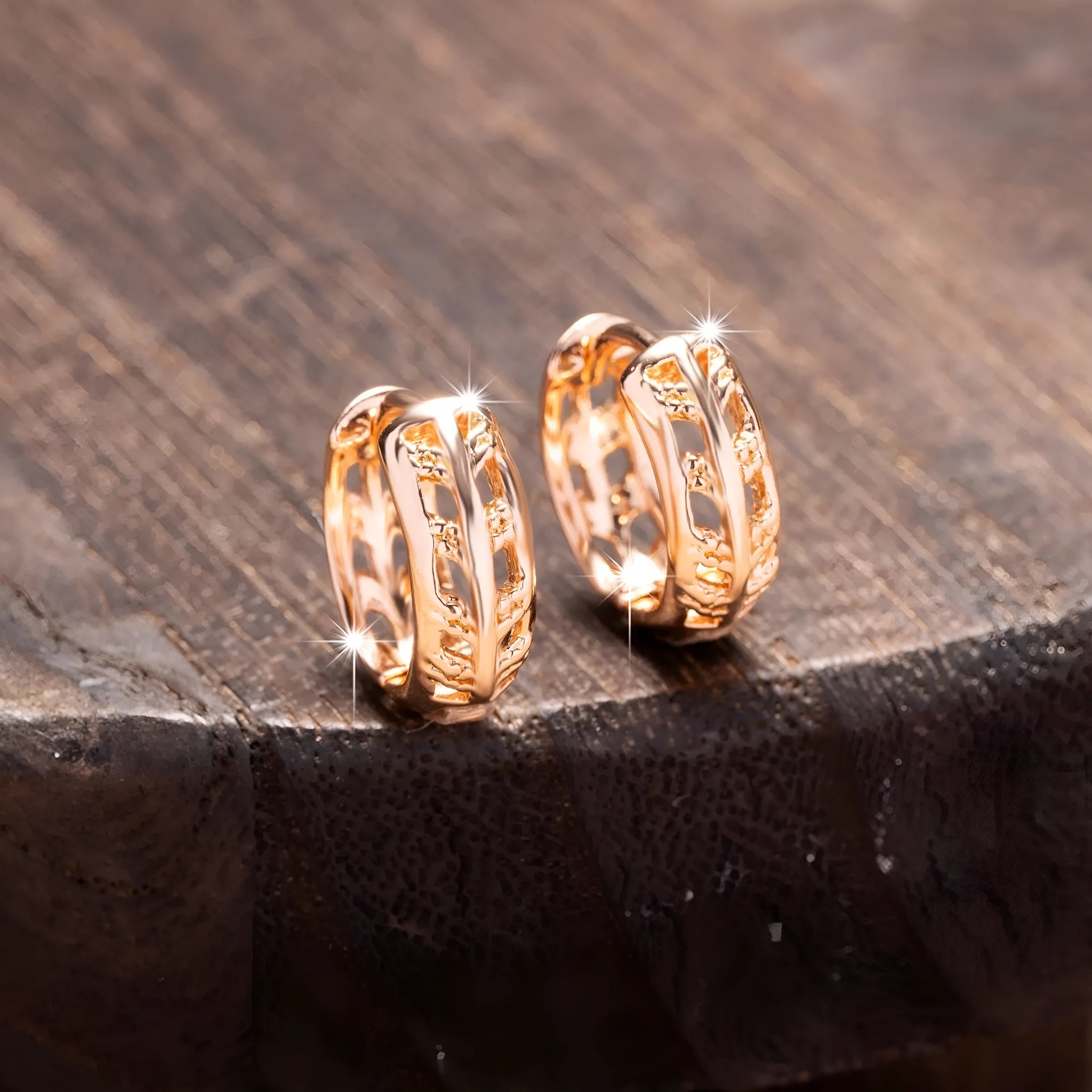 Hollowed copper earrings in heart or leaf shape with rose gold finish