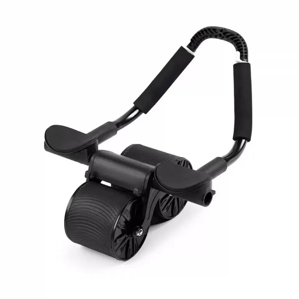 Black abdominal exercise wheel with automatic rebound mechanism next to a grey NBR yoga mat.