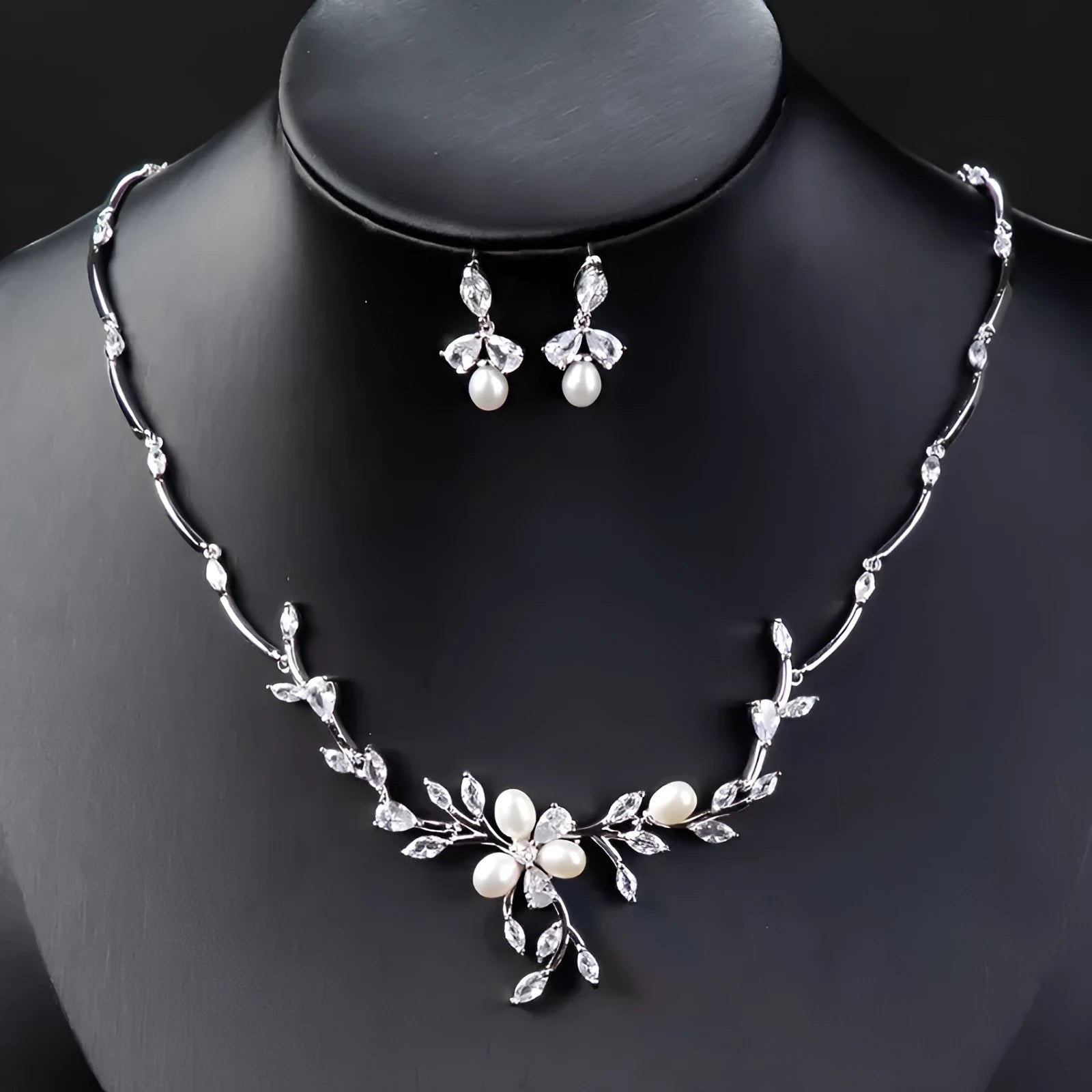 Sweet Pearl Zircon ear stud and necklace jewellery suit in copper alloy with electroplated finish