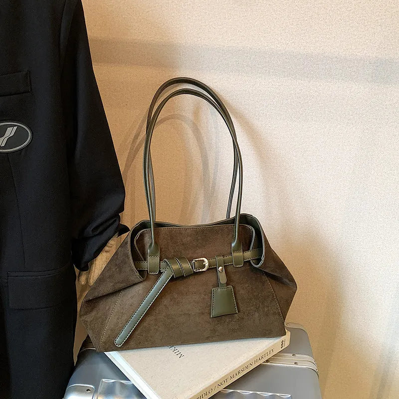 Retro matte large capacity tote bag in deerskin velvet, available in black, brown, coffee, and green, with single shoulder strap