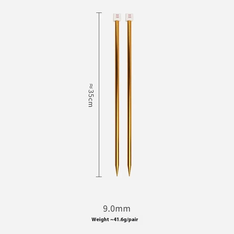 Set of lengthened crochet hooks with caps in 13 sizes from 2.0mm to 10.0mm, two hooks per size.