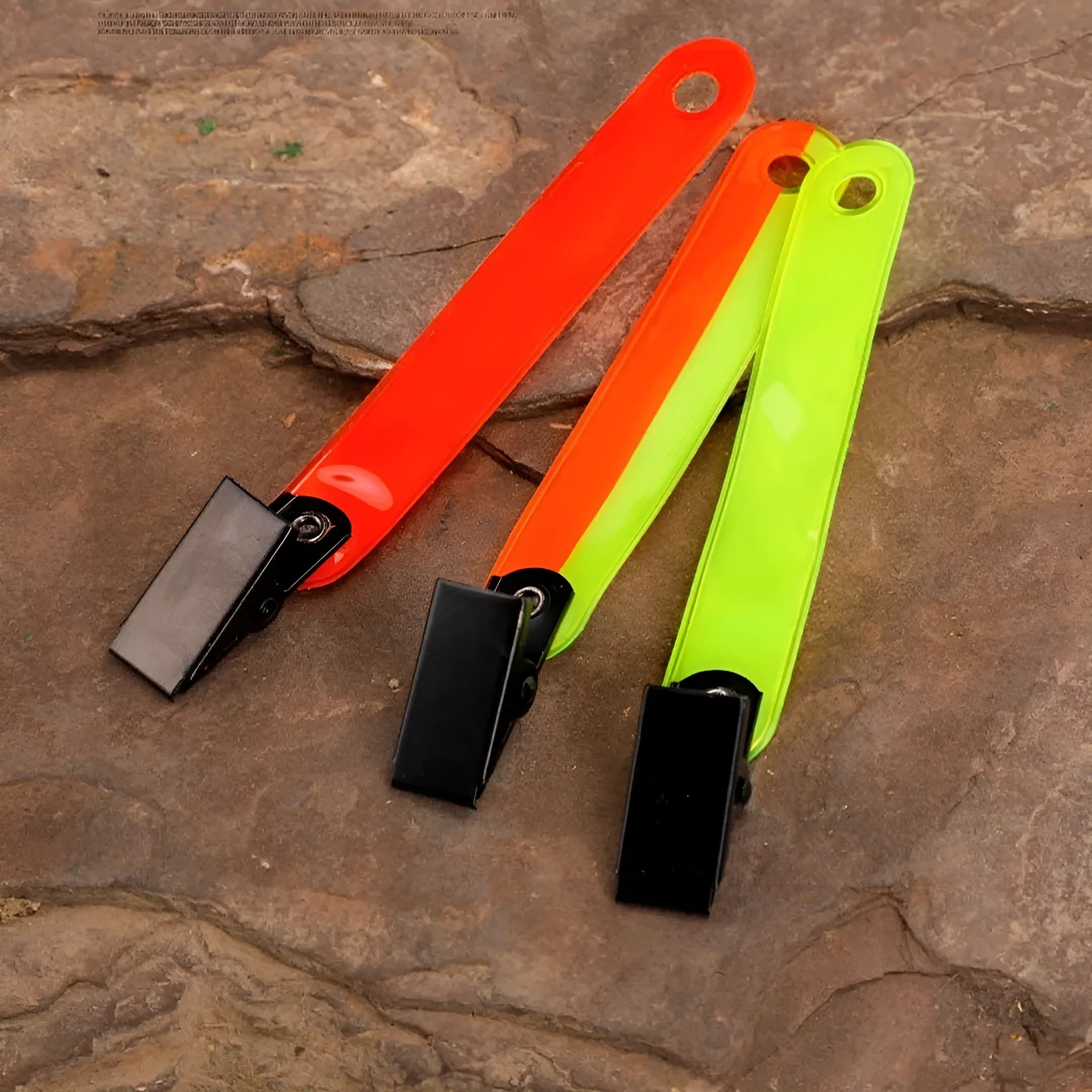 Yellow and orange PVC fluorescent ribbon clips for outdoor archery road sign marking, 10.3 cm size