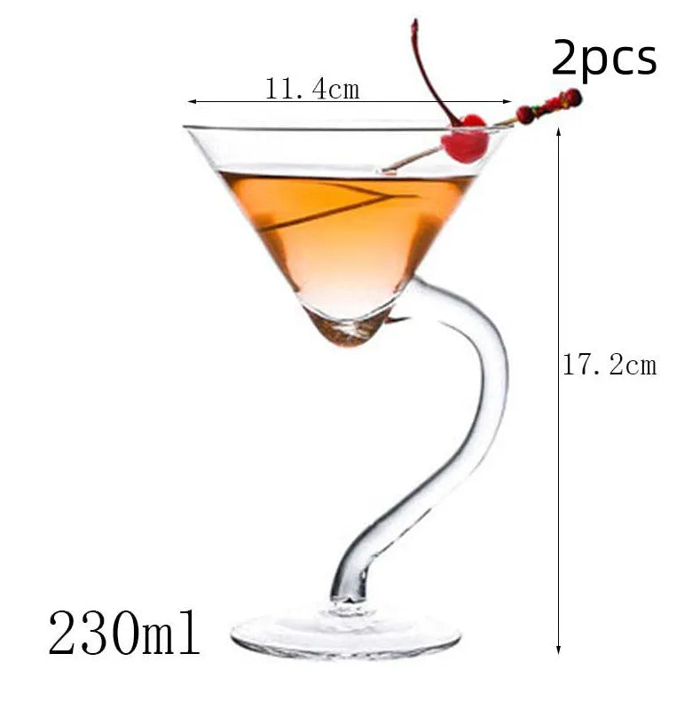 Transparent lead-free glass cocktail glass with seamless flat base and satin-board wall design