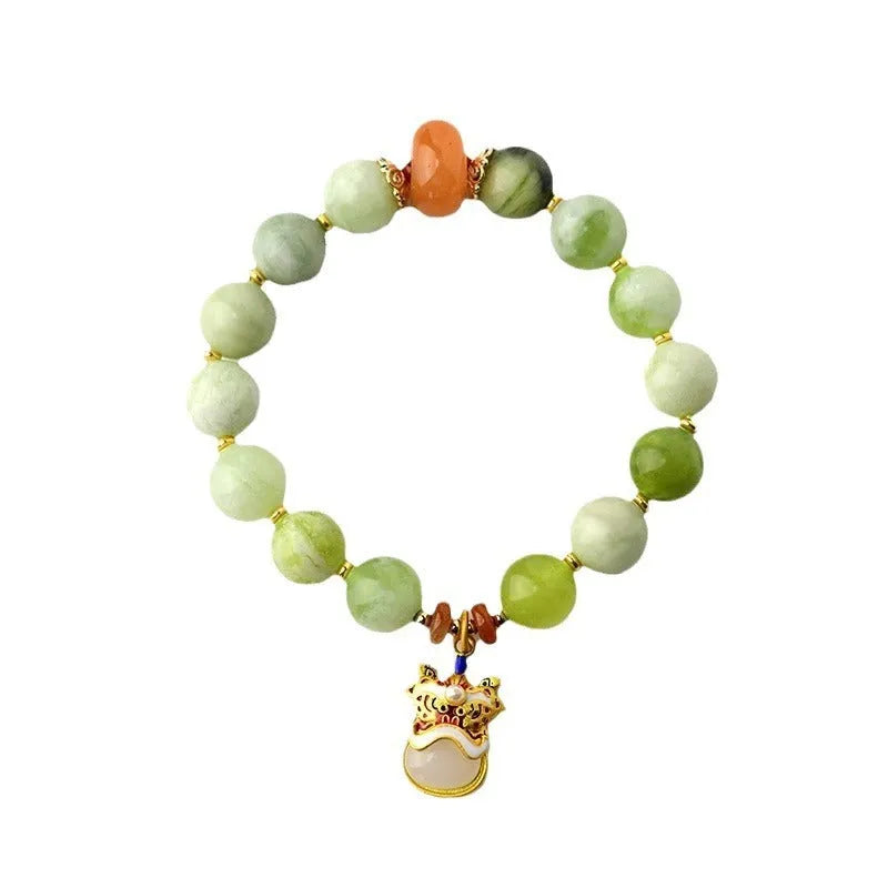 Green milk-in-water Xingshi stone jade pendant bracelet with 10mm geometric retro design for women