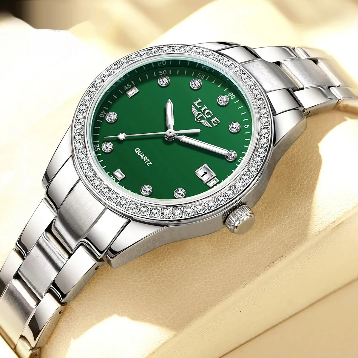Fashion Girl quartz watch with diamond-encrusted bezel, silver stainless steel bracelet, round 34mm dial with luminous hands