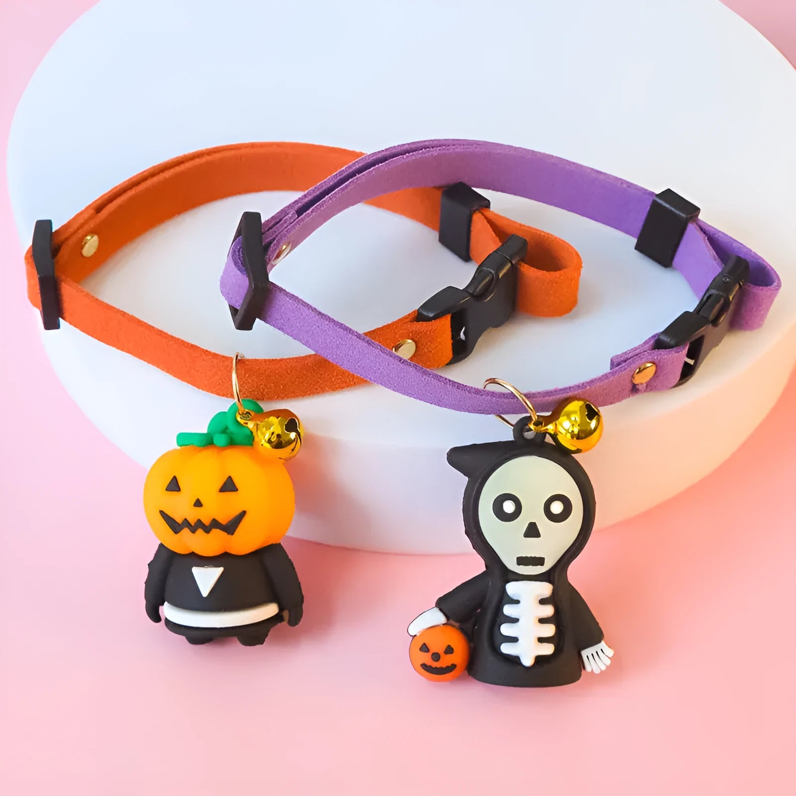 Halloween pet collar decoration on a dog, showing luminous skull pattern and adjustable polyester band.