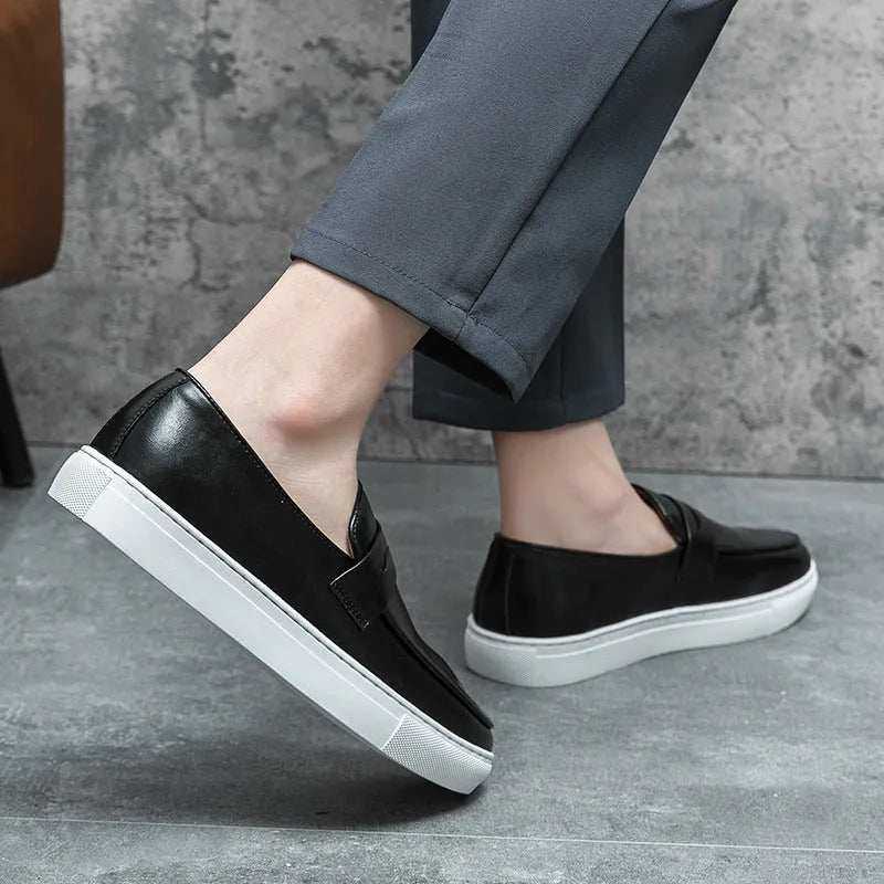 Plus size men's business casual board shoes in brown with flat heel, round toe, and rubber sole
