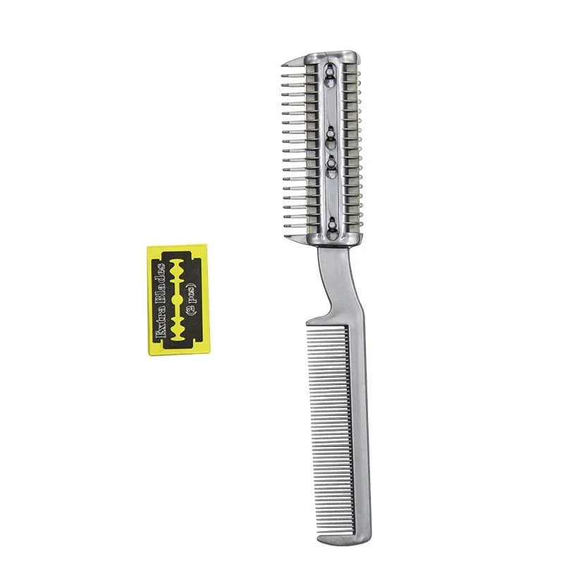 Plastic hair cleaning comb for dogs and cats with a free blade in blister packaging.