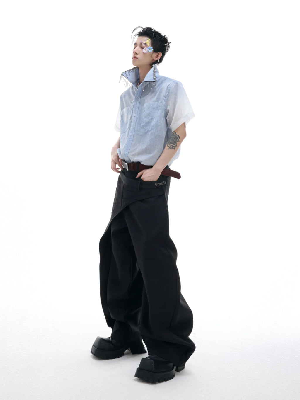 Blue and white gradient colour block men's loose fit short sleeve shirt