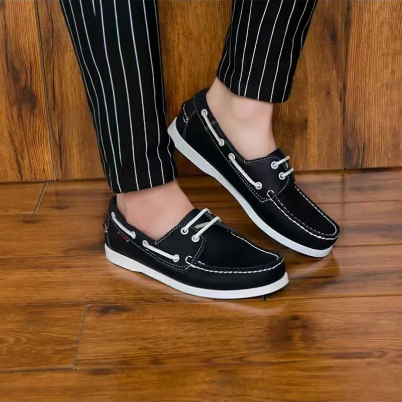 Men's British style casual shoes in artificial PU with flat heel and round toe