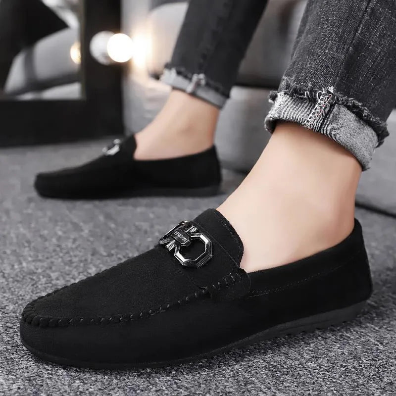 Men's black and grey suede summer casual shoes with leather details and rubber soles